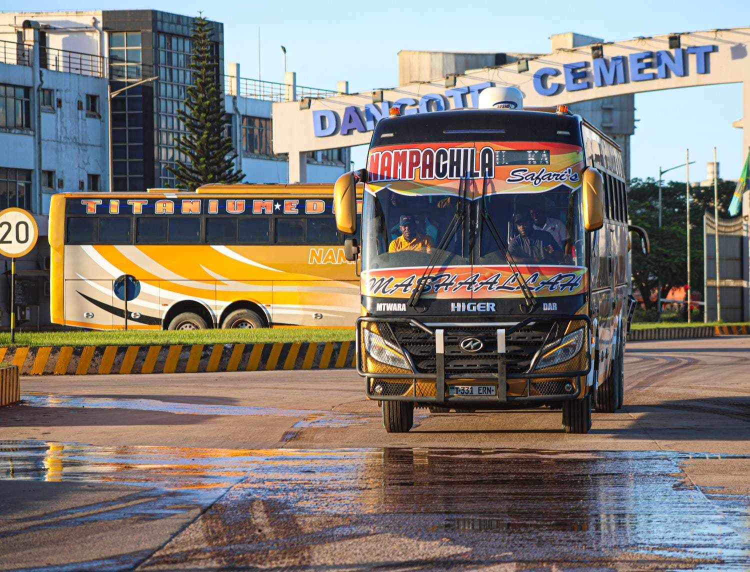 Basi likiwa njiani kwenye korido la kusini